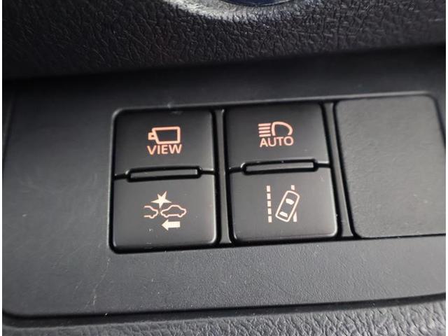 �I�[�g�}�`�b�N�n�C�r�[���Ƃ́A��s�Ԃ�Ό��Ԃ̃��C�g��F�����A�n�C�r�[���ƃ��[�r�[���������Ő؂�ւ���@�\�ł��B�铹�̎��E���m�ۂ��܂��B�ڍׂ͔̔��X�X�^�b�t�܂ł������˂��������B