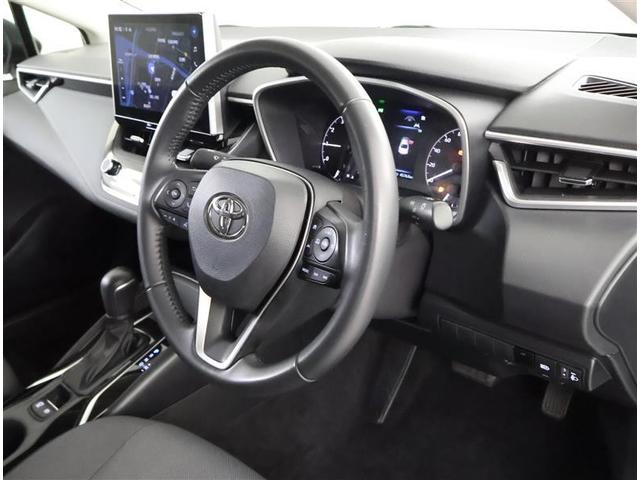 ���F���̂悢�C���p�l����ł��I����X�C�b�`��J�b�v�z���_�[���g���₷���ʒu�ɔz�u����Ă��܂���