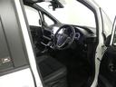 見通しのよいすっきりとした視界で、誰でも運転しやすいです。運転のしやすさは疲れにくさにも繋がりますよ♪
