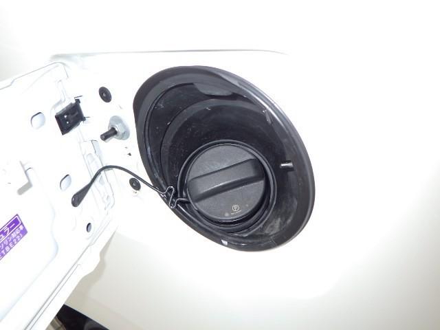 ヴェルファイア ２．５Ｚ　フルセグ　ＤＶＤ再生　ミュージックプレイヤー接続可　後席モニター　バックカメラ　衝突被害軽減システム　ＥＴＣ　ドラレコ　両側電動スライド　ＬＥＤヘッドランプ　乗車定員８人　３列シート（30枚目）