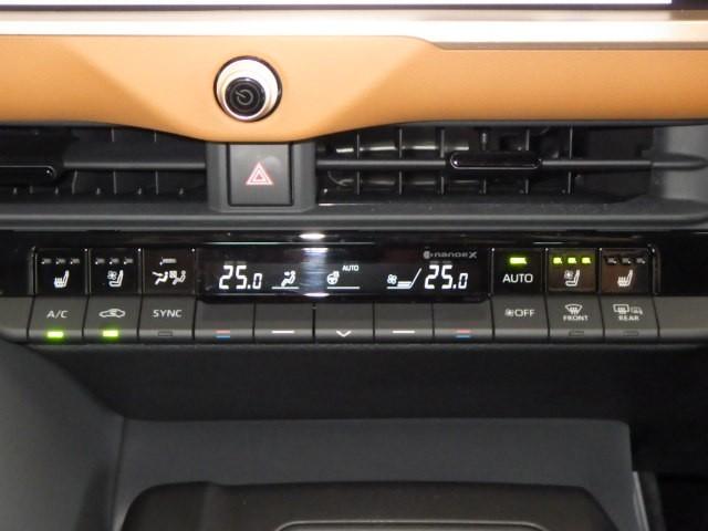 クラウンクロスオーバー ＲＳアドバンスド　革シート　４ＷＤ　フルセグ　メモリーナビ　ミュージックプレイヤー接続可　バックカメラ　衝突被害軽減システム　ＥＴＣ　ドラレコ　ＬＥＤヘッドランプ（9枚目）