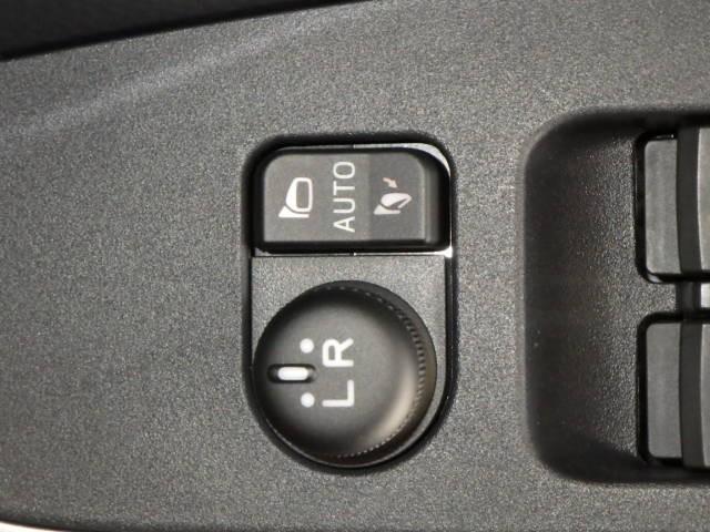 ルーミー カスタムG-T フルセグ メモリーナビ DVD再生 ミュージックプレイヤー接続可 バックカメラ 衝突被害軽減システム ETC ドラレコ 両側電動スライド LEDヘッドランプ ワンオーナー アイドリングストップ(18枚目)