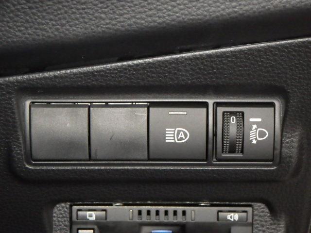 カローラクロス ハイブリッド Z フルセグ メモリーナビ ミュージックプレイヤー接続可 バックカメラ 衝突被害軽減システム ETC LEDヘッドランプ ワンオーナー(17枚目)