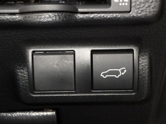 カローラクロス ハイブリッド Z フルセグ メモリーナビ ミュージックプレイヤー接続可 バックカメラ 衝突被害軽減システム ETC LEDヘッドランプ ワンオーナー(18枚目)