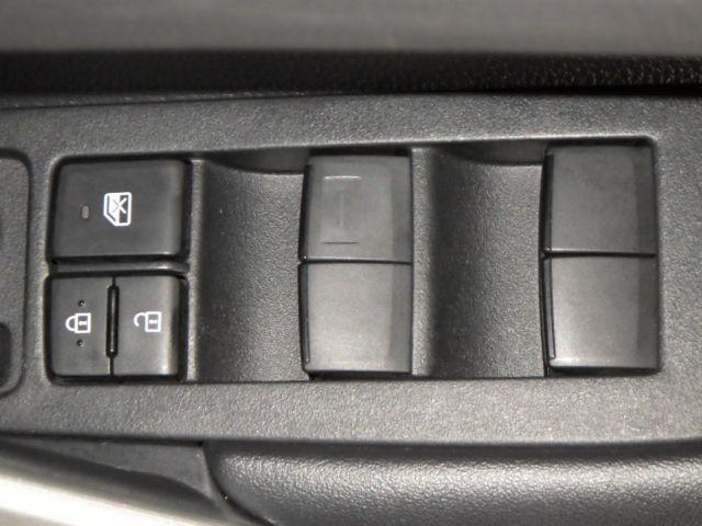 カローラクロス ハイブリッド Z フルセグ メモリーナビ ミュージックプレイヤー接続可 バックカメラ 衝突被害軽減システム ETC LEDヘッドランプ ワンオーナー(20枚目)