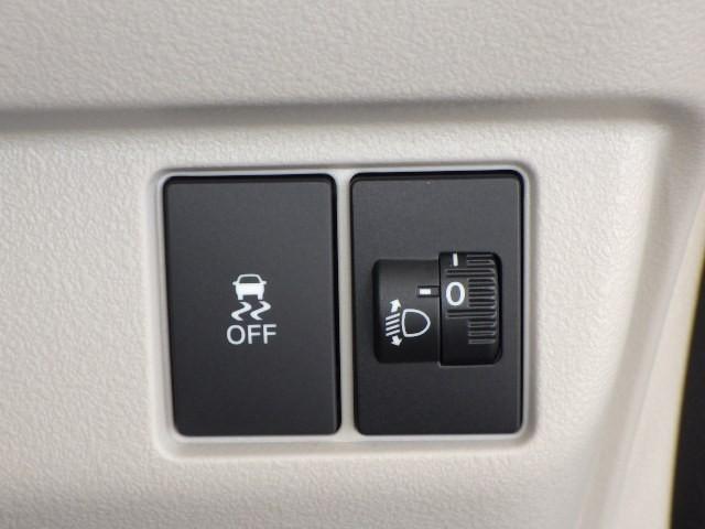 N-BOX ベースグレード 衝突被害軽減システム 電動スライドドア LEDヘッドランプ アイドリングストップ(14枚目)