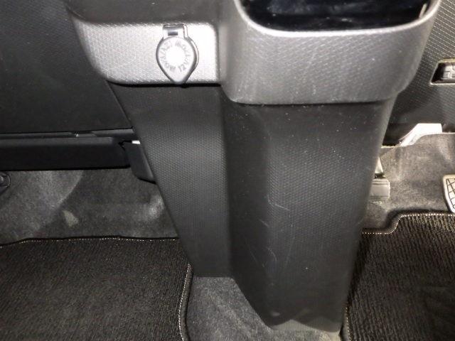 タント カスタムＸスタイルセレクション　ワンセグ　メモリーナビ　ＤＶＤ再生　ミュージックプレイヤー接続可　バックカメラ　衝突被害軽減システム　ＥＴＣ　ドラレコ　両側電動スライド　ＬＥＤヘッドランプ　フルエアロ　アイドリングストップ（12枚目）