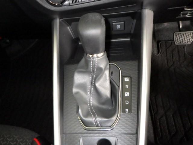 ライズ Ｇ　フルセグ　メモリーナビ　ＤＶＤ再生　ミュージックプレイヤー接続可　バックカメラ　衝突被害軽減システム　ＥＴＣ　ドラレコ　ＬＥＤヘッドランプ　ワンオーナー（12枚目）