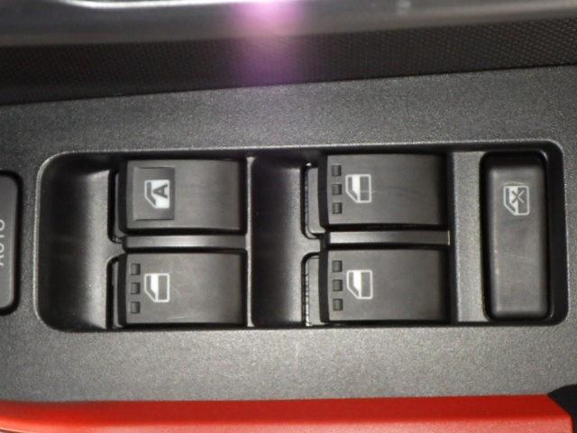 ライズ Ｇ　フルセグ　メモリーナビ　ＤＶＤ再生　ミュージックプレイヤー接続可　バックカメラ　衝突被害軽減システム　ＥＴＣ　ドラレコ　ＬＥＤヘッドランプ　ワンオーナー（18枚目）