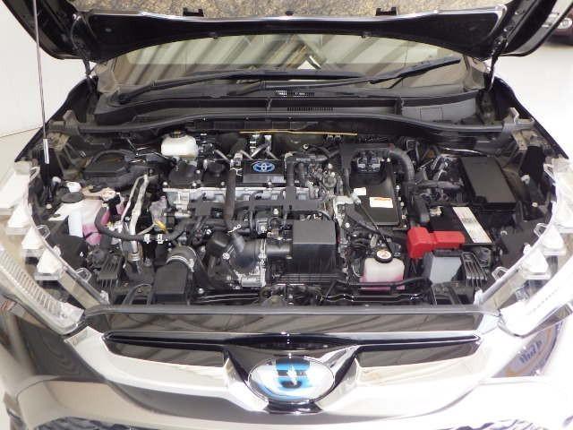 カローラクロス ハイブリッド　Ｚ　フルセグ　ミュージックプレイヤー接続可　バックカメラ　衝突被害軽減システム　ＥＴＣ　ＬＥＤヘッドランプ　ワンオーナー　フルエアロ（7枚目）