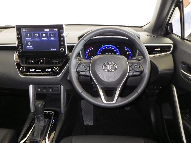 カローラクロス ハイブリッド　Ｚ　フルセグ　ミュージックプレイヤー接続可　バックカメラ　衝突被害軽減システム　ＥＴＣ　ＬＥＤヘッドランプ　ワンオーナー　フルエアロ（8枚目）