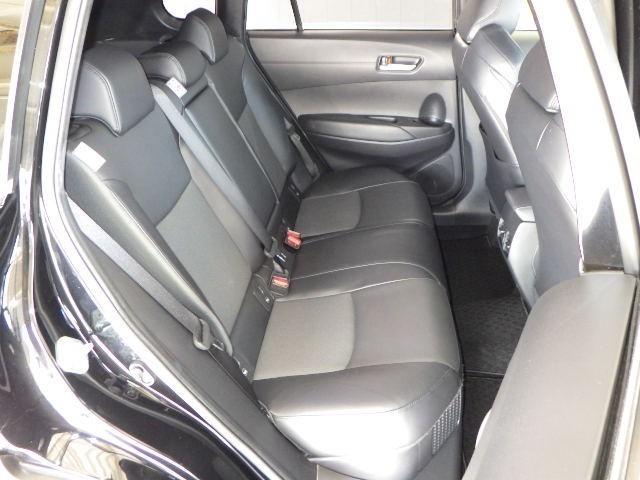 カローラクロス ハイブリッド　Ｚ　フルセグ　ミュージックプレイヤー接続可　バックカメラ　衝突被害軽減システム　ＥＴＣ　ＬＥＤヘッドランプ　ワンオーナー　フルエアロ（25枚目）