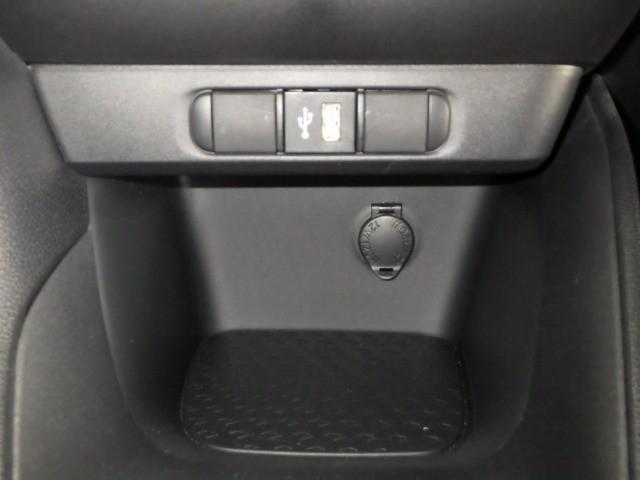 ヤリス ハイブリッドX ミュージックプレイヤー接続可 バックカメラ 衝突被害軽減システム ETC ドラレコ ワンオーナー(10枚目)