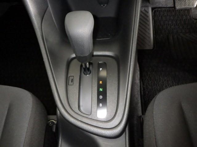 ヤリス ハイブリッドX ミュージックプレイヤー接続可 バックカメラ 衝突被害軽減システム ETC ドラレコ ワンオーナー(11枚目)