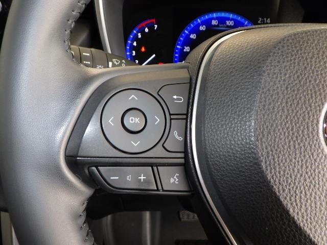 カローラクロス ハイブリッド　Ｚ　サンルーフ　フルセグ　メモリーナビ　ミュージックプレイヤー接続可　バックカメラ　衝突被害軽減システム　ＥＴＣ　ドラレコ　ＬＥＤヘッドランプ　ワンオーナー（12枚目）