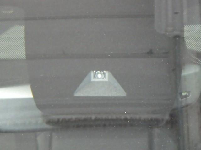 カローラクロス ハイブリッド　Ｚ　サンルーフ　フルセグ　メモリーナビ　ミュージックプレイヤー接続可　バックカメラ　衝突被害軽減システム　ＥＴＣ　ドラレコ　ＬＥＤヘッドランプ　ワンオーナー（27枚目）