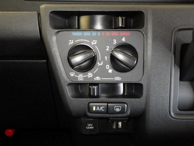 ハイゼットカーゴ クルーズターボ 4WD フルセグ メモリーナビ DVD再生 ミュージックプレイヤー接続可 バックカメラ 衝突被害軽減システム ETC LEDヘッドランプ ワンオーナー アイドリングストップ(10枚目)