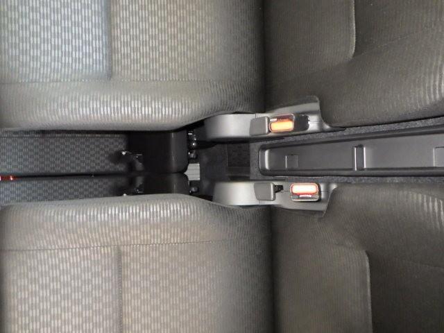 ハイゼットカーゴ クルーズターボ 4WD フルセグ メモリーナビ DVD再生 ミュージックプレイヤー接続可 バックカメラ 衝突被害軽減システム ETC LEDヘッドランプ ワンオーナー アイドリングストップ(19枚目)