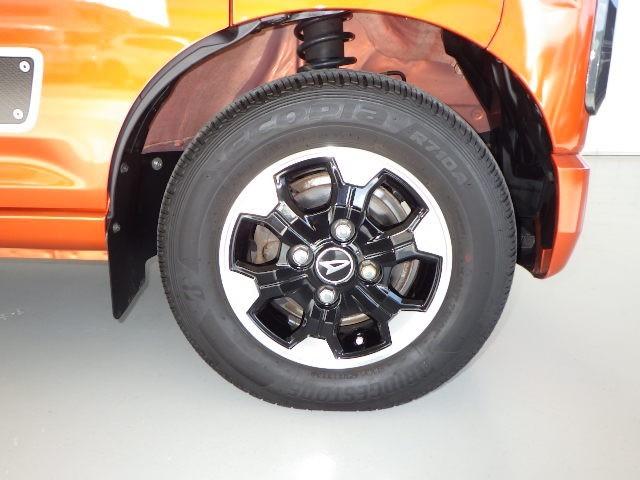 ハイゼットカーゴ クルーズターボ 4WD フルセグ メモリーナビ DVD再生 ミュージックプレイヤー接続可 バックカメラ 衝突被害軽減システム ETC LEDヘッドランプ ワンオーナー アイドリングストップ(23枚目)