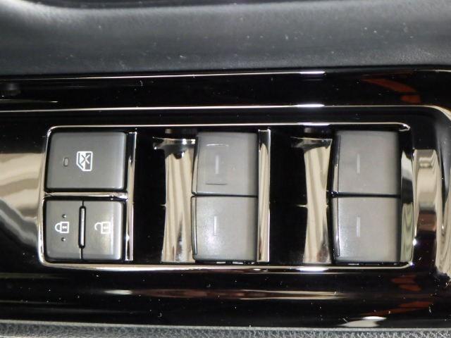 ノア ハイブリッドＧ　フルセグ　メモリーナビ　ＤＶＤ再生　ミュージックプレイヤー接続可　バックカメラ　衝突被害軽減システム　ドラレコ　両側電動スライド　ＬＥＤヘッドランプ　乗車定員７人　３列シート　ワンオーナー（21枚目）