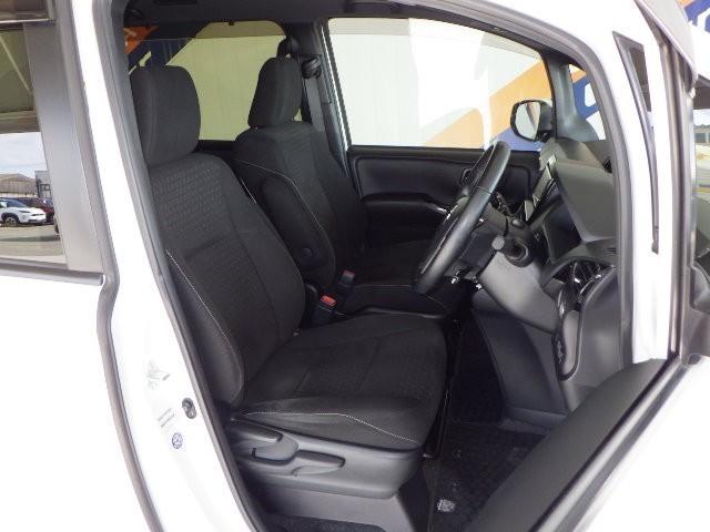 ノア ハイブリッドＧ　フルセグ　メモリーナビ　ＤＶＤ再生　ミュージックプレイヤー接続可　バックカメラ　衝突被害軽減システム　ドラレコ　両側電動スライド　ＬＥＤヘッドランプ　乗車定員７人　３列シート　ワンオーナー（23枚目）