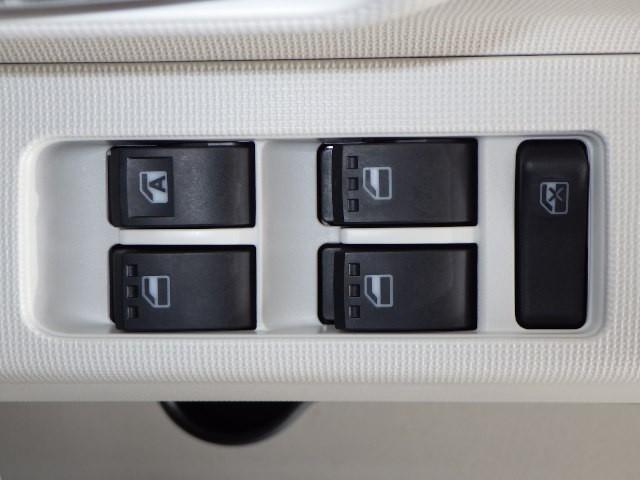 ムーヴキャンバス ストライプスG フルセグ ミュージックプレイヤー接続可 バックカメラ 衝突被害軽減システム 両側電動スライド LEDヘッドランプ アイドリングストップ(17枚目)