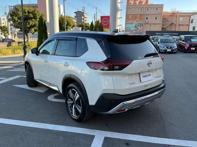 エクストレイル １．５　Ｇ　ｅ－４ＯＲＣＥ　４ＷＤ　展示・試乗車　パノラミックガラスルーフ　メーカーオプションメモリーナビ　アラウンドビューモニター　プロパイロット　純正フロント・室内ドライブレコーダー　スマートルームミラー　プロパイロットパーキング（2枚目）