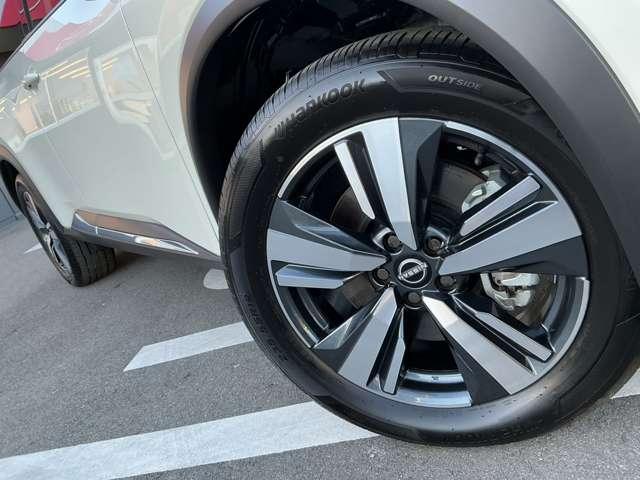 エクストレイル １．５　Ｇ　ｅ－４ＯＲＣＥ　４ＷＤ　展示・試乗車　パノラミックガラスルーフ　メーカーオプションメモリーナビ　アラウンドビューモニター　プロパイロット　純正フロント・室内ドライブレコーダー　スマートルームミラー　プロパイロットパーキング（43枚目）