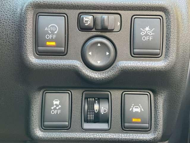 ノート １．２　Ｘ　社外メモリーナビ　バックモニター　ＥＴＣ　レーダーブレーキサポート　１オーナー車　カーナビ　スマトキー　セキュリティーアラーム　キーレス　運転席助手席エアバッグ　バックカメラ　エアコン　パワーウィンドウ　パワーステアリング　レーンアシスト（10枚目）