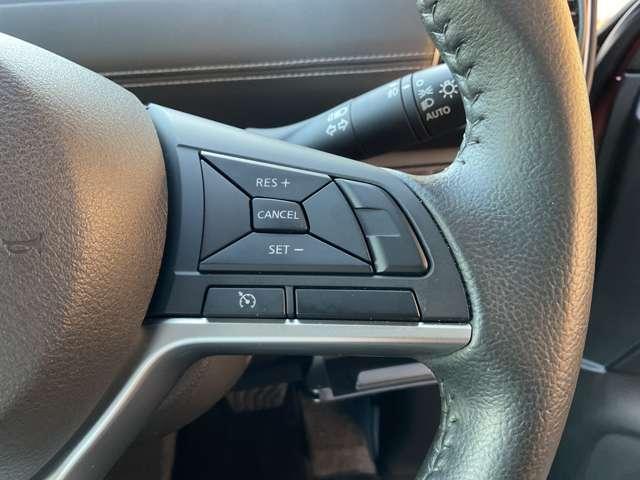 セレナ ハイウェイスター　クルーズコントロール／エマージェンシーブレーキ／横滑り防止装置／踏み間違え防止アシスト／メモリーナビ／アラウンドビューモニター／ＥＴＣ／前ドラレコ／ＬＥＤヘッドライト／ハンズフリーオートスライドドア（15枚目）