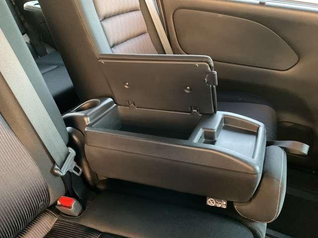 セレナ ハイウェイスター　クルーズコントロール／エマージェンシーブレーキ／横滑り防止装置／踏み間違え防止アシスト／メモリーナビ／アラウンドビューモニター／ＥＴＣ／前ドラレコ／ＬＥＤヘッドライト／ハンズフリーオートスライドドア（30枚目）