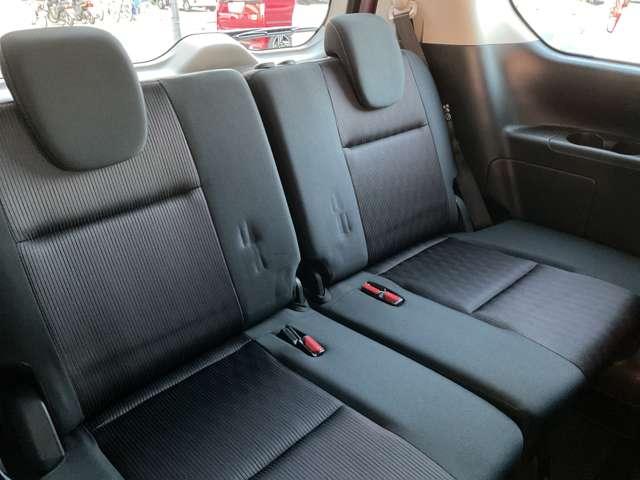 セレナ ハイウェイスター　クルーズコントロール／エマージェンシーブレーキ／横滑り防止装置／踏み間違え防止アシスト／メモリーナビ／アラウンドビューモニター／ＥＴＣ／前ドラレコ／ＬＥＤヘッドライト／ハンズフリーオートスライドドア（33枚目）