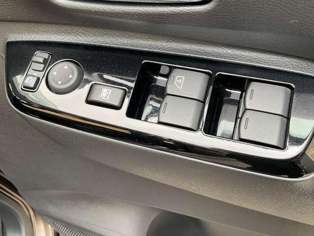 ルークス 660 ハイウェイスターX メモリーナビ アラウンドビューモニター 純正フロント・車室内ドライブレコーダー ETC2.0 インテリジェントキー 両側オートスライドドア SOSコール シーリングファン エマージェンシーブレーキ(20枚目)