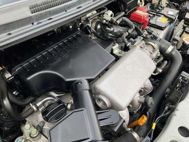 ノート １．２　Ｘ　ライダー　アイドリングストップ／アルミホイール／ＡＢＳ／メモリーナビ／運転席・助手席エアバック／スマートキー＆プッシュスタート／／オートエアコン／パワーウィンドウ／エンジンイモビライザー（33枚目）