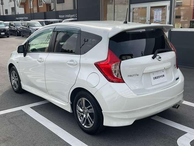 ノート １．２　Ｘ　ライダー　アイドリングストップ／アルミホイール／ＡＢＳ／メモリーナビ／運転席・助手席エアバック／スマートキー＆プッシュスタート／／オートエアコン／パワーウィンドウ／エンジンイモビライザー（35枚目）