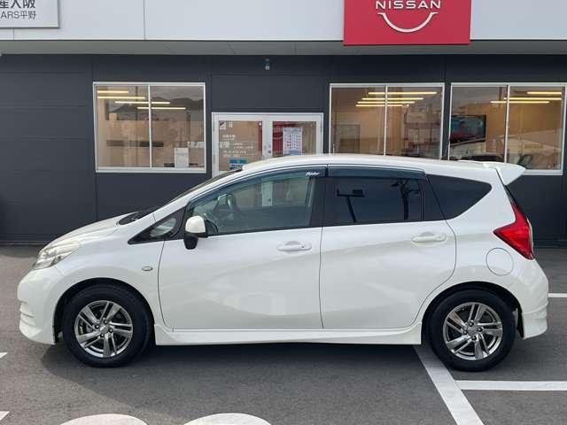 ノート １．２　Ｘ　ライダー　アイドリングストップ／アルミホイール／ＡＢＳ／メモリーナビ／運転席・助手席エアバック／スマートキー＆プッシュスタート／／オートエアコン／パワーウィンドウ／エンジンイモビライザー（36枚目）