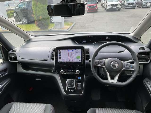 セレナ 1.2 e-POWER ハイウェイスター V メモリーナビ 後席用モニター 360°カメラ エマジェンシーブレーキ 1オナ スマキー バックカメラ LED レーンアシスト ETC ドラレコ Aストップ イモビ サイドカーテンエアバック フルオートエアコン アルミホイール(6枚目)