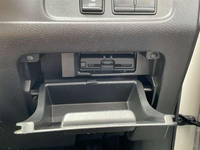 セレナ 1.2 e-POWER ハイウェイスター V メモリーナビ 後席用モニター 360°カメラ エマジェンシーブレーキ 1オナ スマキー バックカメラ LED レーンアシスト ETC ドラレコ Aストップ イモビ サイドカーテンエアバック フルオートエアコン アルミホイール(18枚目)