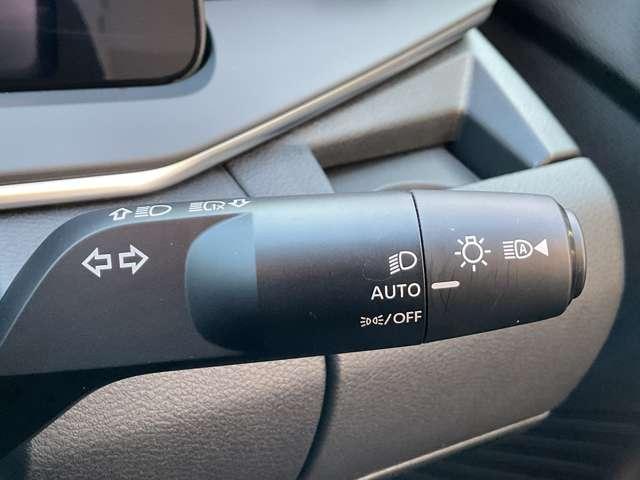 ノート 1.2 X メモリーナビ ETC2.0 元展示・試乗車メモリーナビ 純正フロント・車室内ドライブレコーダー ETC2.0 オートマチックハイビーム インテリジェントキー エマージェンシーブレーキ 踏み間違い防止装置 車線逸脱防止警報(22枚目)