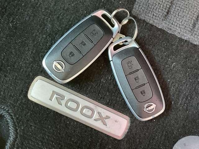 ルークス 660 ハイウェイスターX メモリーナビ/アラウンドビューモニター/純正フロント・車室内ドライブレコーダー/ハイビームアシスト/左側オートスライドドア/エマージェンシーブレーキ/踏み間違い防止装備/SOSコール/インテリキー(11枚目)