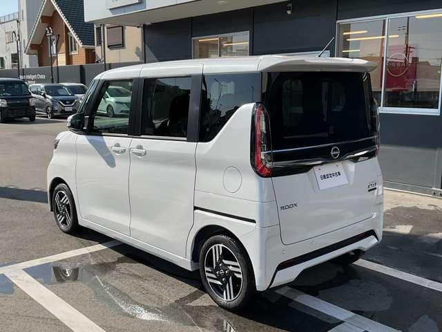 ルークス 660 ハイウェイスターX メモリーナビ/アラウンドビューモニター/純正フロント・車室内ドライブレコーダー/ハイビームアシスト/左側オートスライドドア/エマージェンシーブレーキ/踏み間違い防止装備/SOSコール/インテリキー(51枚目)