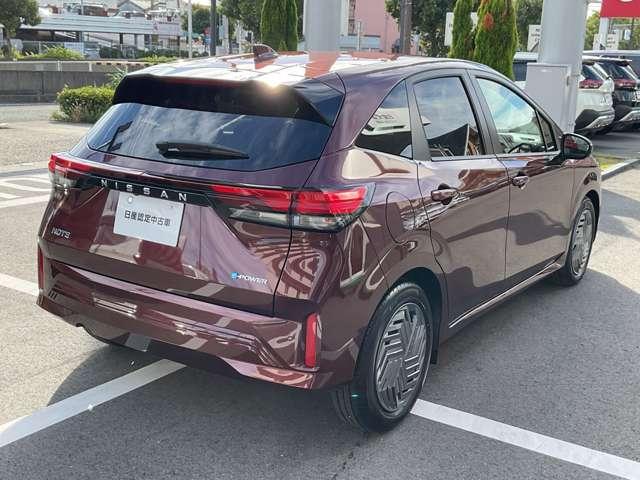 ノート 1.2 X @メモリーナビ エマージェンシーブレーキ/踏み間違え防止アシスト/横滑り防止装置/メモリーナビ/アラウンドビューモニター/ETC/LEDヘッドライト/インテリジェントキ/前方室内ドライブレコーダー/オートホースド(2枚目)