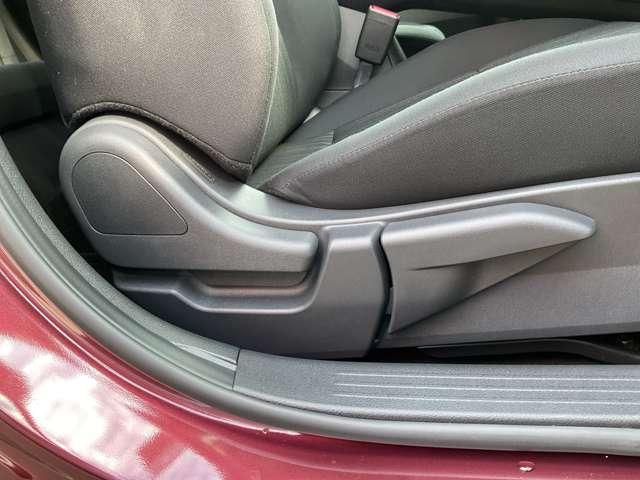 ノート 1.2 X @メモリーナビ エマージェンシーブレーキ/踏み間違え防止アシスト/横滑り防止装置/メモリーナビ/アラウンドビューモニター/ETC/LEDヘッドライト/インテリジェントキ/前方室内ドライブレコーダー/オートホースド(6枚目)