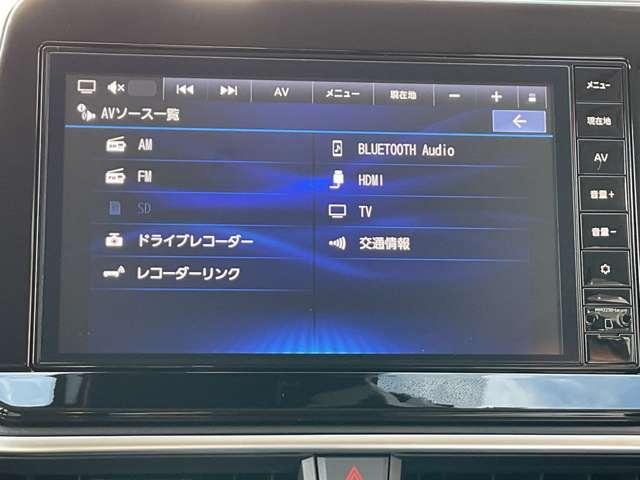 ノート 1.2 X @メモリーナビ エマージェンシーブレーキ/踏み間違え防止アシスト/横滑り防止装置/メモリーナビ/アラウンドビューモニター/ETC/LEDヘッドライト/インテリジェントキ/前方室内ドライブレコーダー/オートホースド(10枚目)
