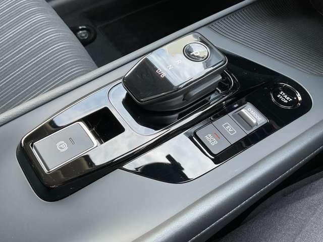 ノート 1.2 X @メモリーナビ エマージェンシーブレーキ/踏み間違え防止アシスト/横滑り防止装置/メモリーナビ/アラウンドビューモニター/ETC/LEDヘッドライト/インテリジェントキ/前方室内ドライブレコーダー/オートホースド(19枚目)