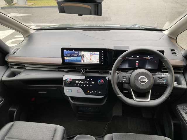 セレナ 1.4 e-POWER ハイウェイスターV プロパイロット/エマージェンシーブレーキ/踏み間違え防止アシス/車線逸脱警報/横滑り防止装置/メモリーナビ/アラウンドビューモニター/両側オートスライドドア/LEDヘッドライト/ETC2.0(4枚目)