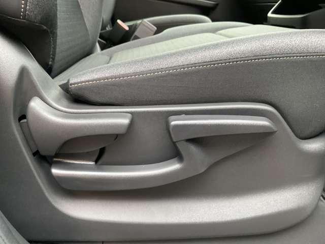 セレナ 1.4 e-POWER ハイウェイスターV プロパイロット/エマージェンシーブレーキ/踏み間違え防止アシス/車線逸脱警報/横滑り防止装置/メモリーナビ/アラウンドビューモニター/両側オートスライドドア/LEDヘッドライト/ETC2.0(6枚目)