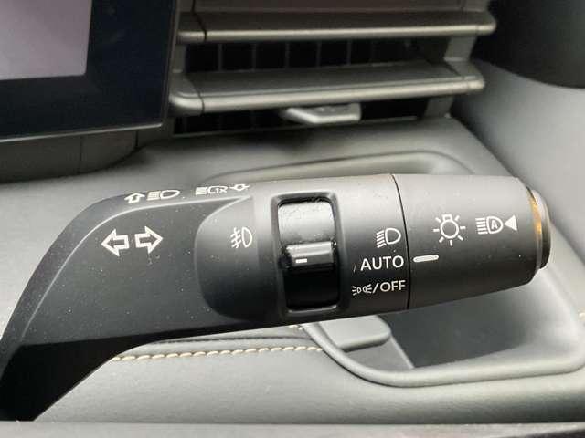 セレナ 1.4 e-POWER ハイウェイスターV プロパイロット/エマージェンシーブレーキ/踏み間違え防止アシス/車線逸脱警報/横滑り防止装置/メモリーナビ/アラウンドビューモニター/両側オートスライドドア/LEDヘッドライト/ETC2.0(15枚目)