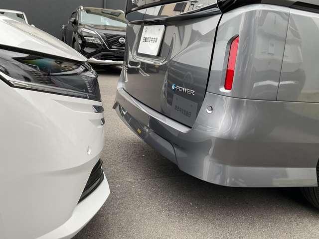 セレナ 1.4 e-POWER ハイウェイスターV プロパイロット/エマージェンシーブレーキ/踏み間違え防止アシス/車線逸脱警報/横滑り防止装置/メモリーナビ/アラウンドビューモニター/両側オートスライドドア/LEDヘッドライト/ETC2.0(28枚目)