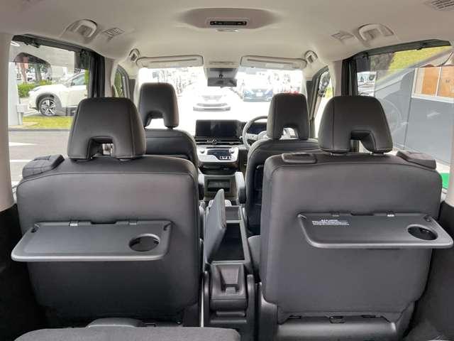 セレナ 1.4 e-POWER ハイウェイスターV プロパイロット/エマージェンシーブレーキ/踏み間違え防止アシス/車線逸脱警報/横滑り防止装置/メモリーナビ/アラウンドビューモニター/両側オートスライドドア/LEDヘッドライト/ETC2.0(44枚目)